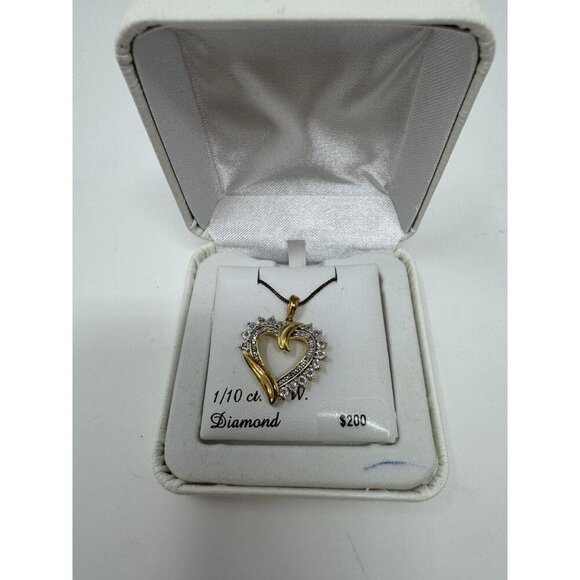 Diamond Heart Gold Necklace - Picture 5 of 9